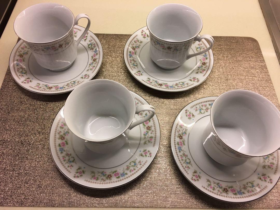 8pc Fang Cup and Saucer (Category: Home Improvement Tools & Accessories) located in Taguig. Submitted by mommiescorner (Listing ID 1047452104, Image 2). Description: 8pcs cup and saucer set - 4pcs cup - 4pcs saucer.