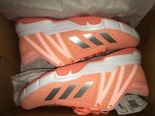 （分類：）位於 。 由 lunadeoras 提交（商品編號 1047525290，圖片 1）。簡介： 。