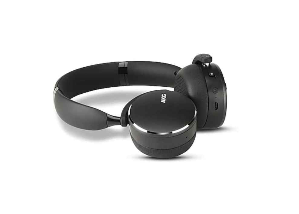 akg noise cancelling