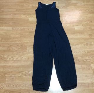 (Category: ) located in . Submitted by shopmarie (Listing ID 1047570421, Image 1). Description: .