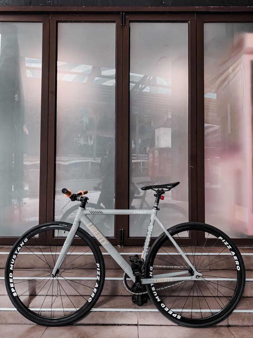 FRAMESET LIBERTY STREET V2, Sports Equipment, Bicycles & Parts, Bicycles on Carousell