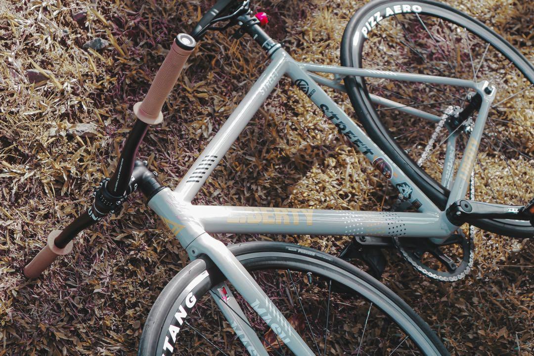 FRAMESET LIBERTY STREET V2, Sports Equipment, Bicycles & Parts, Bicycles on Carousell