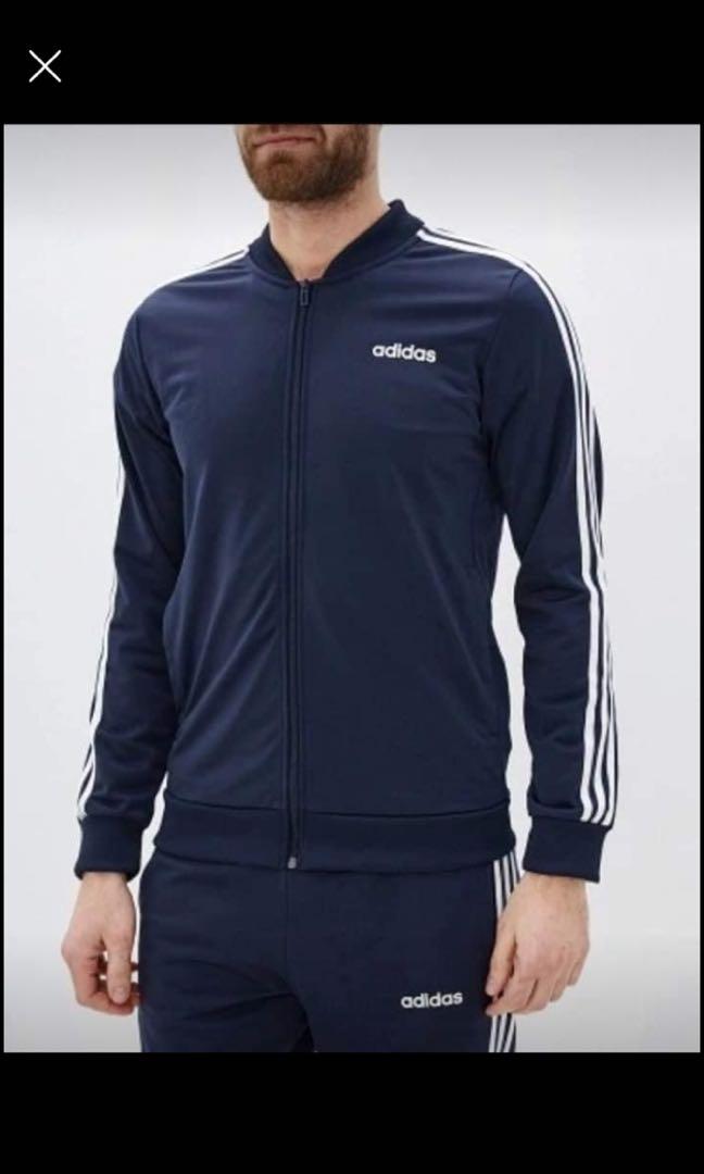 Jacket adidas (Category: Joggers) located in Puchong. Submitted by lawdrop (Listing ID 1047532016, Image 1). Description: Adidas three stripes track top untuk dilepaskan.Tak pernah pakai sebab tersalah beli saiz.Harga beli rm220. Jaket colour - navy blue Size-L.