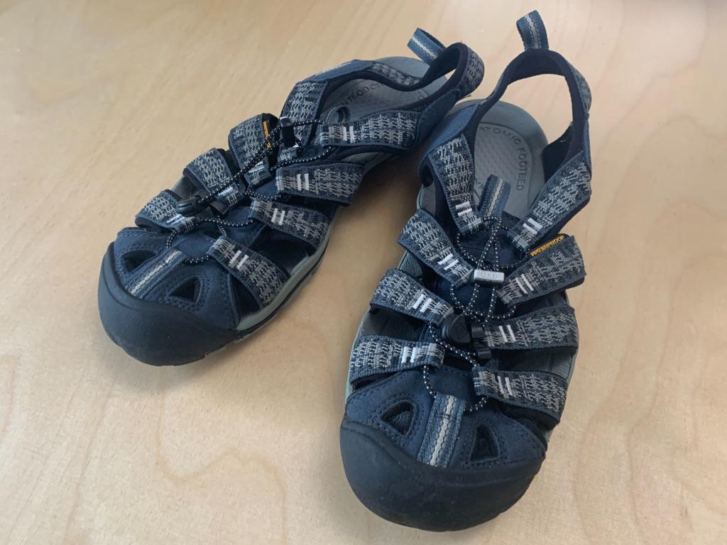 Keen clearwater cnx midnight navy top