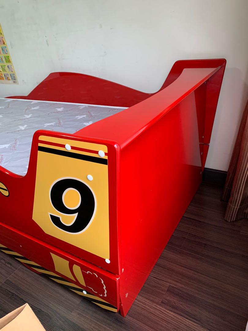 KidsHaven Racing Car Single Bed With Pull Out, Furniture & Home Living, Furniture, Bed Frames