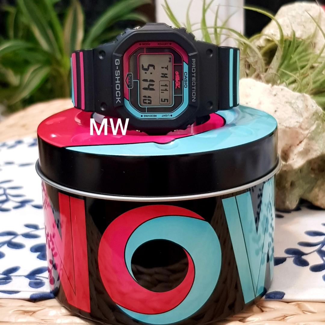 Limited edition g shock gorillaz gw b5600gz 1er euro set solar watch