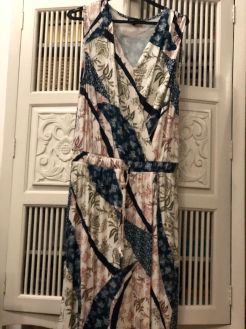 Warehouse long dresses Clearance