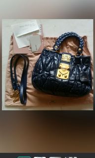 (Category: ) located in . Submitted by annecy (Listing ID 1047354413, Image 1). Description: .