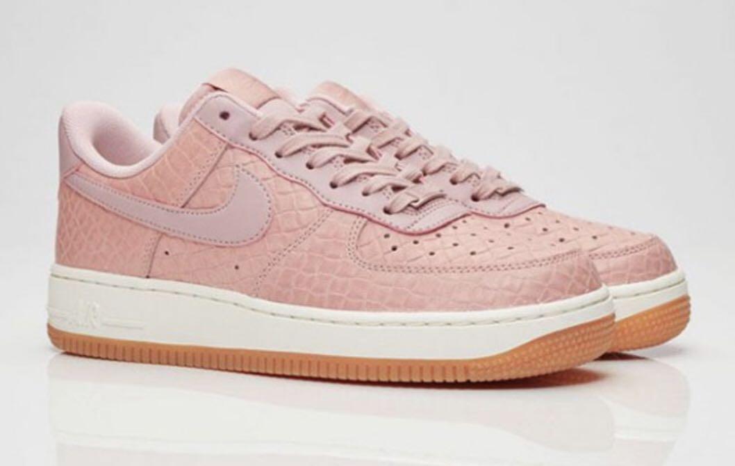 nike air force 1 pink leather