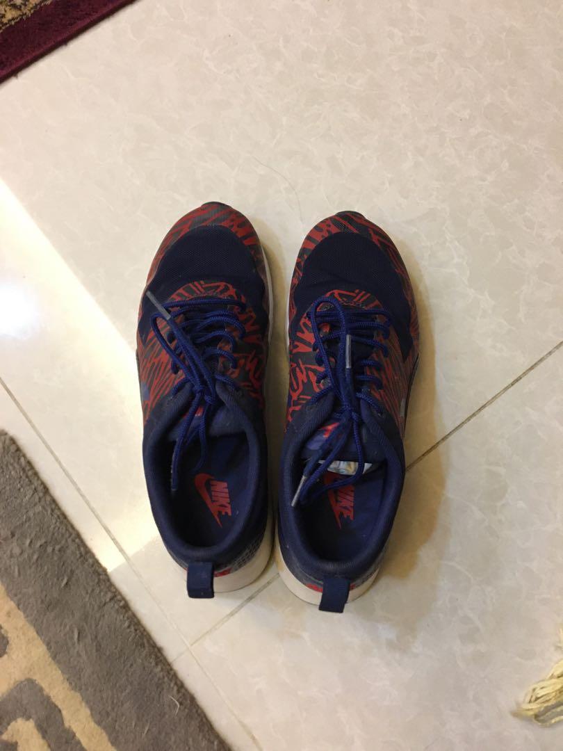 harga nike air max thea