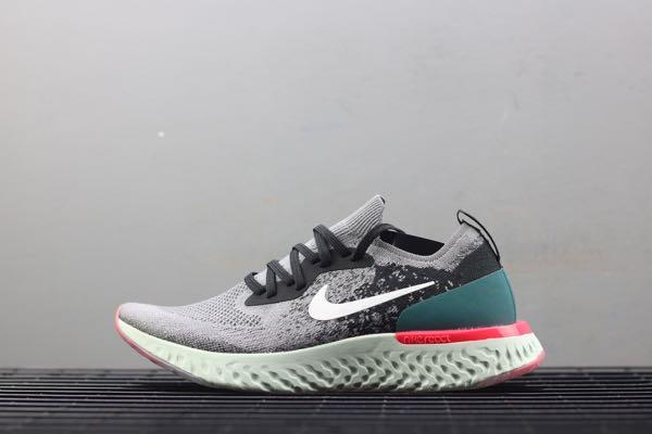 Nike Epic React Flyknit Running Shoes 