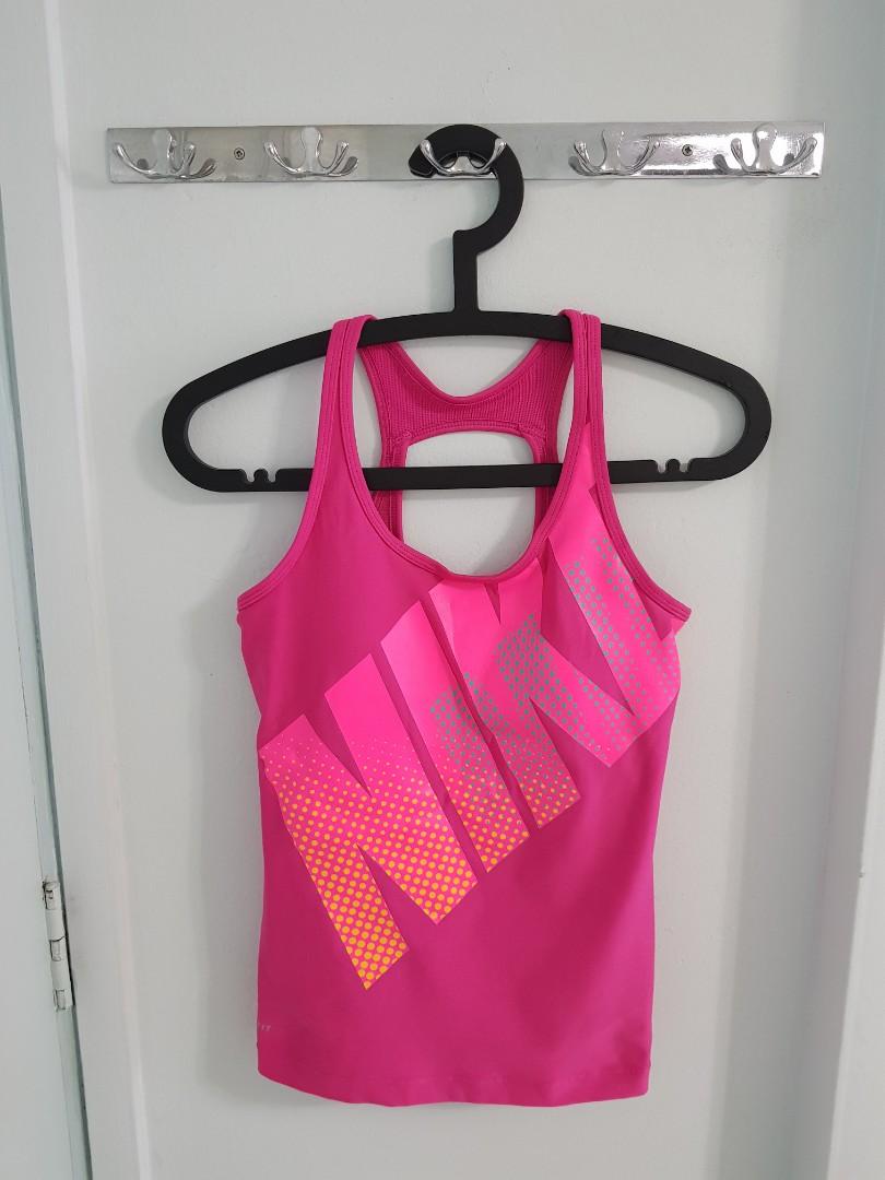 Nike Running Pink Tank Top With Built In Bra.( Size:M), Women's Fashion,  Tops, Other Tops on Carousell