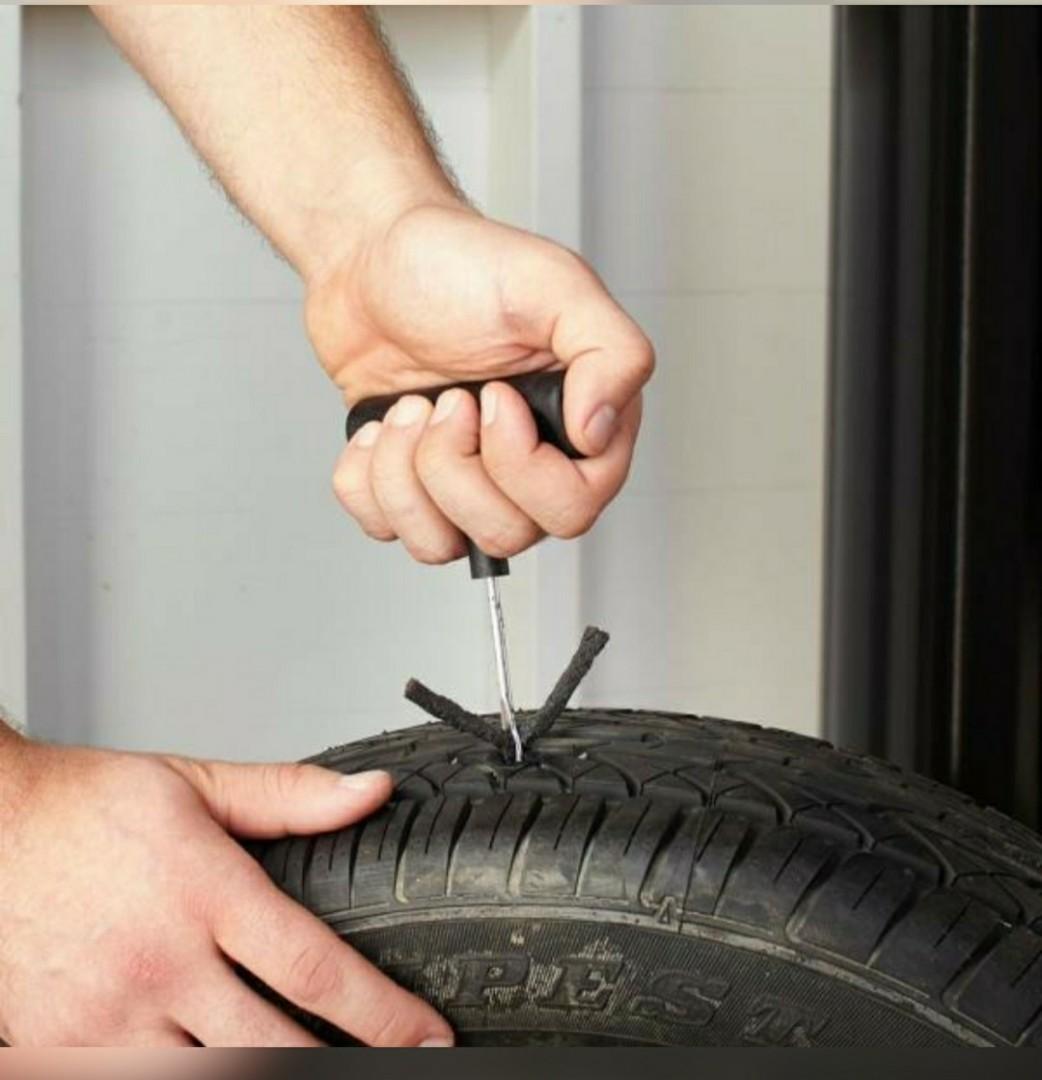 onsite_punctured_tire_repair_w_160475523