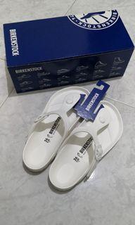 birkenstocks gizeh | Shoes | Carousell 