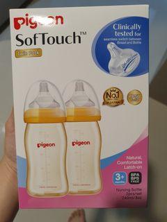 Pigeon soft touch twin pack 240ml