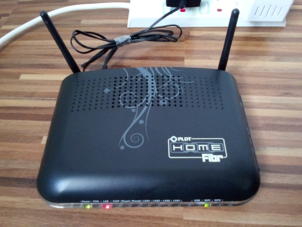 PLDT Home Fibr DSL Modem, Computers & Tech, Parts & Accessories