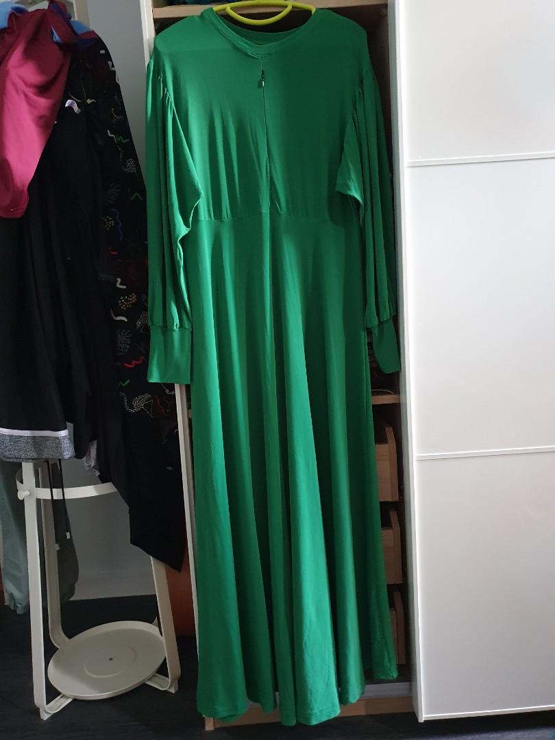 Preloved Muslimah Dress Dusty Green Women S Fashion Muslimah Fashion On Carousell