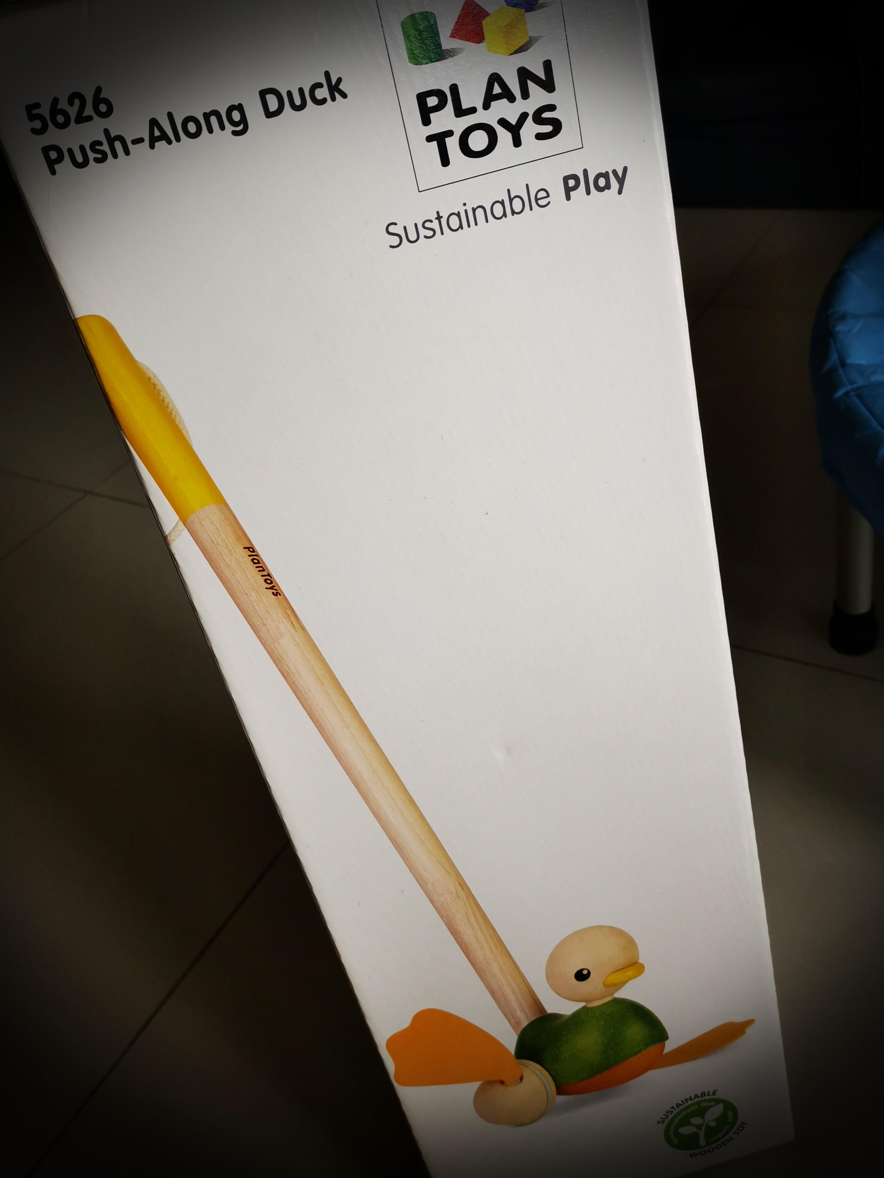 Push along Duck Plan Toys Sustainable Play
