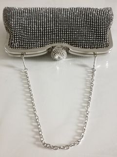 (Category: ) located in . Submitted by ariesbeads (Listing ID 1047395980, Image 1). Description: .