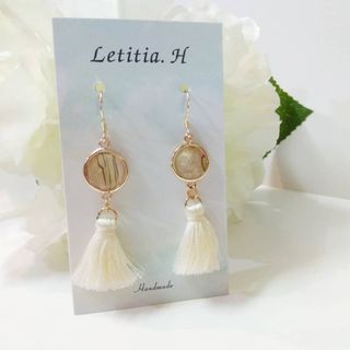 （分類：）位於 。 由 letitia.h 提交（商品編號 1047395936，圖片 1）。簡介： 。
