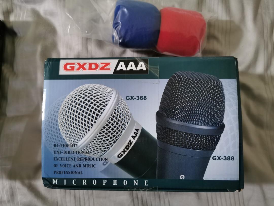 Shure Wireless Microphone System UHF555, Audio, Microphones on Carousell