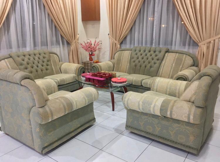 Sofa 3+2+1+1 for sale. Kuching only. Self collect, Furniture & Home