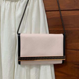 (Kategori: ) berada di . Dikirim oleh daiora (ID iklan 1047526790, Gambar 1). Deskripsi: .