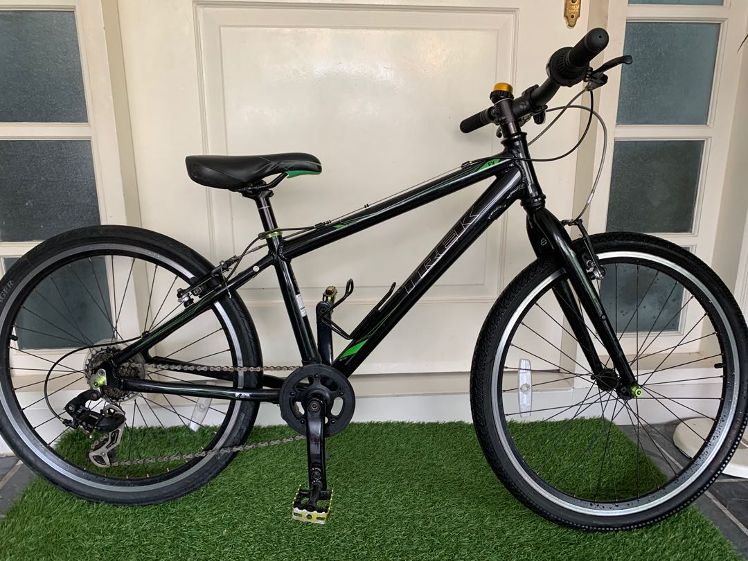 Trek FX series hybrid, Sports Equipment 