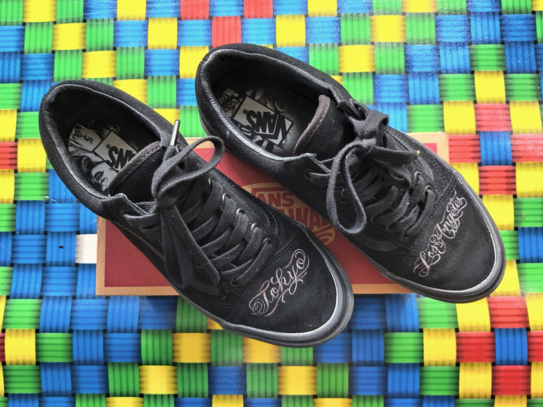 kasut vans cartoon