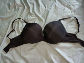 (Category: ) located in . Submitted by pink141 (Listing ID 1047580967, Image 1). Description: .