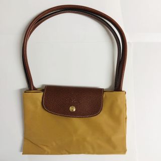 （分類：）位於 。 由 matcha_hk 提交（商品編號 1047674937，圖片 1）。簡介： 。