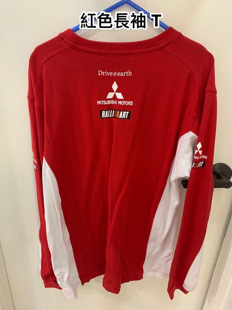三菱長䄂 T Shirt （分類：T-shirt、恤衫、有領衫）位於 Hong Kong。 由 ryantsui. 提交（商品編號 1047752102，圖片 2）。簡介： 紅色長袖T Shirt 䄂長 61cm 肩寬49cm 衫長 68cm 胸圍 47cm 價格 $430。