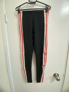 （分類：）位於 。 由 yoc91719 提交（商品編號 1047679748，圖片 1）。簡介： 。