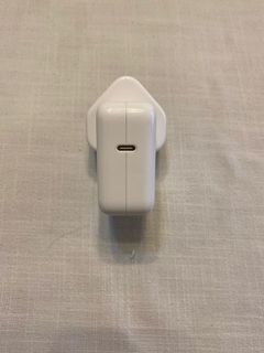 （分類：）位於 。 由 andrewevelyn 提交（商品編號 1047581554，圖片 1）。簡介： 。