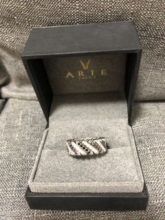 （分類：）位於 。 由 esplam 提交（商品編號 1047714877，圖片 1）。簡介： 。