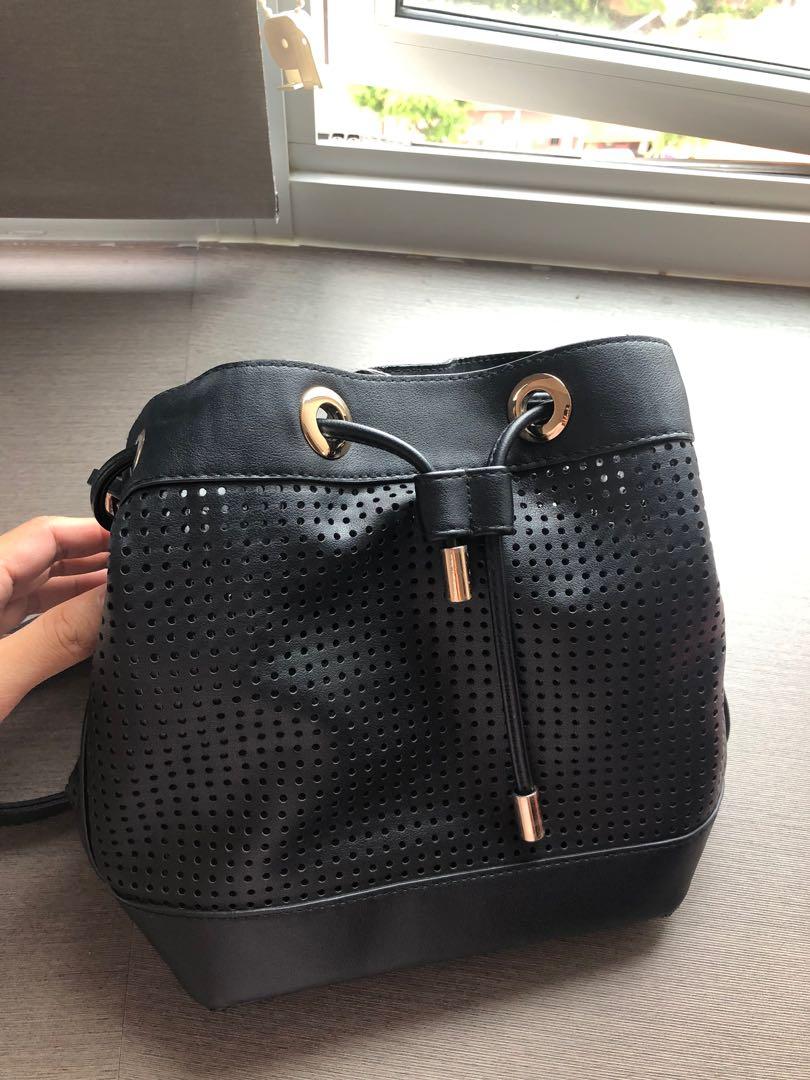 Bucket bag from Australia Colette Women s Fashion Bags Wallets Cross body Bags on Carousell