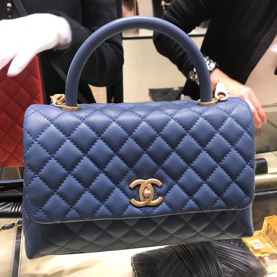 SOLD) Chanel 17S Blue Coco Handle #25, Luxury, Bags & Wallets on Carousell