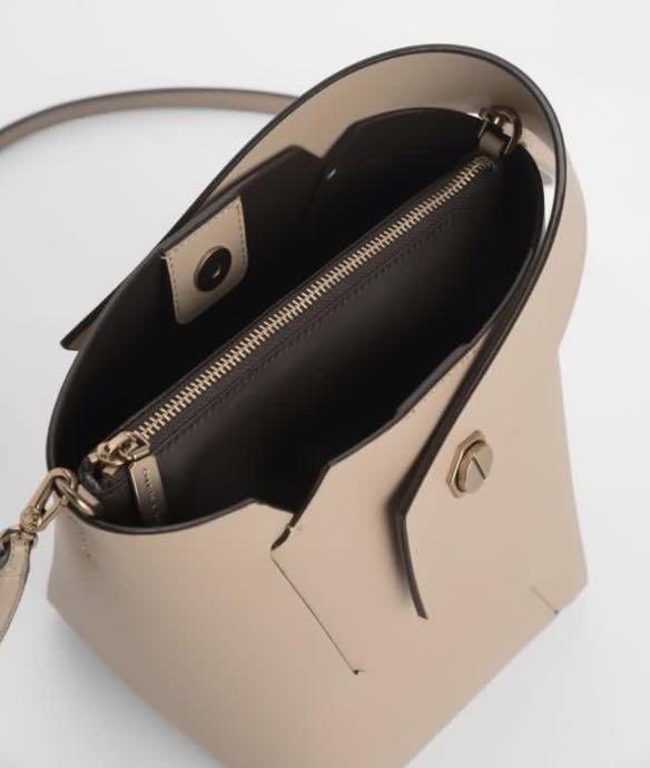 Charles and keith wristlet bucket bag cheap