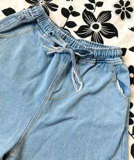 (Category: ) located in . Submitted by kimdee_shop (Listing ID 1047643351, Image 1). Description: .