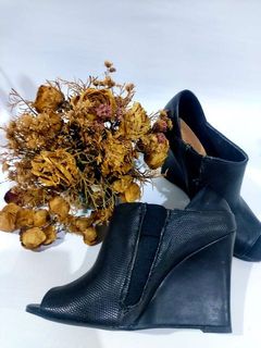 (Kategori: ) berada di . Dikirim oleh rubysthrifts (ID iklan 1047793749, Gambar 1). Deskripsi: .