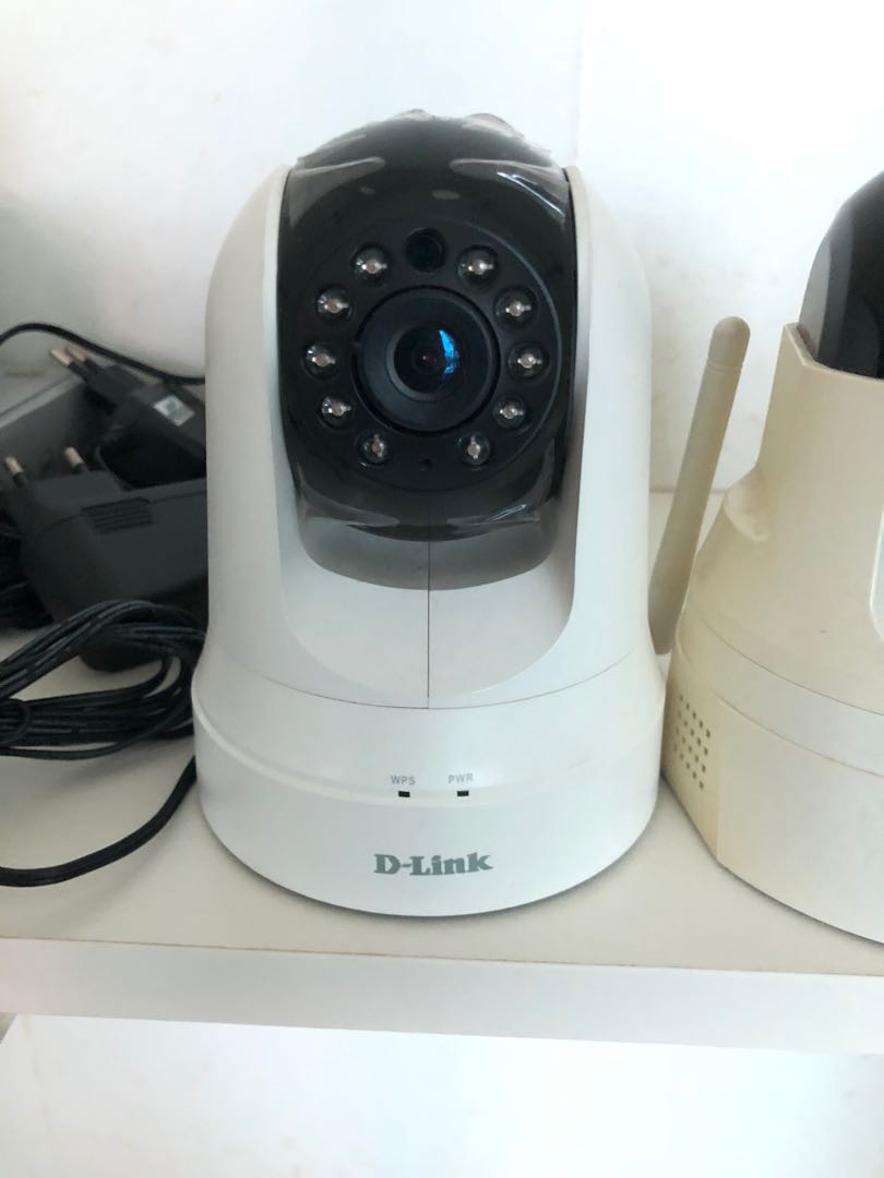 Dlink camera dummy & power cables, Furniture & Home Living, Security