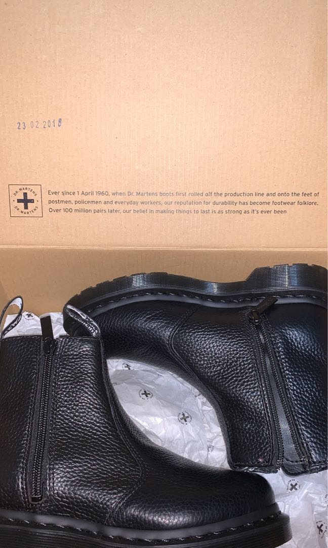 dr martens side zipper