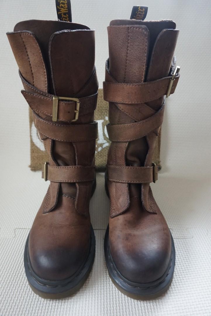 Dr martens lauren boot hotsell