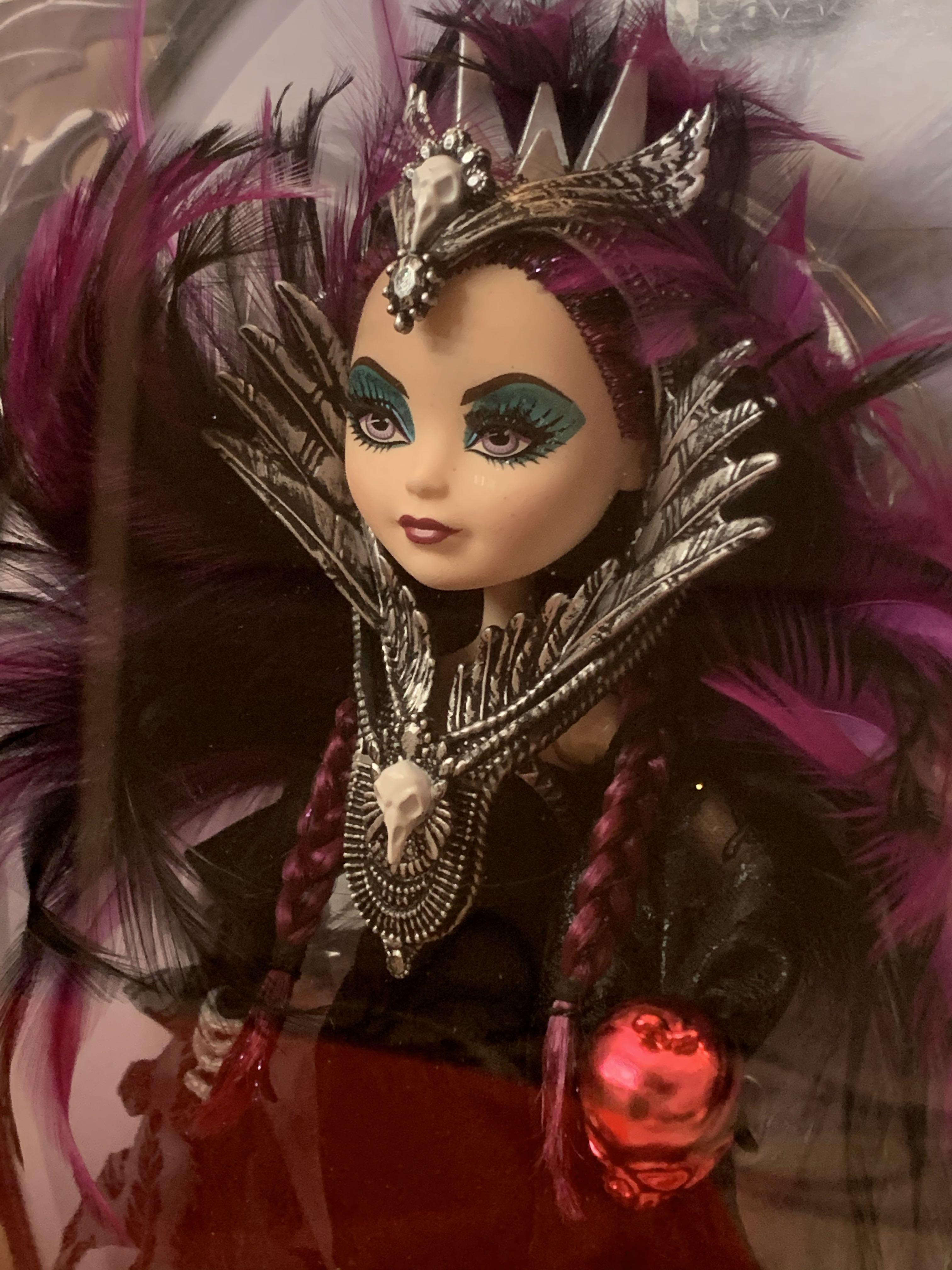 PRÉ-VENDA Boneca Ever After High Raven Queen SDCC 2015 - Mattel