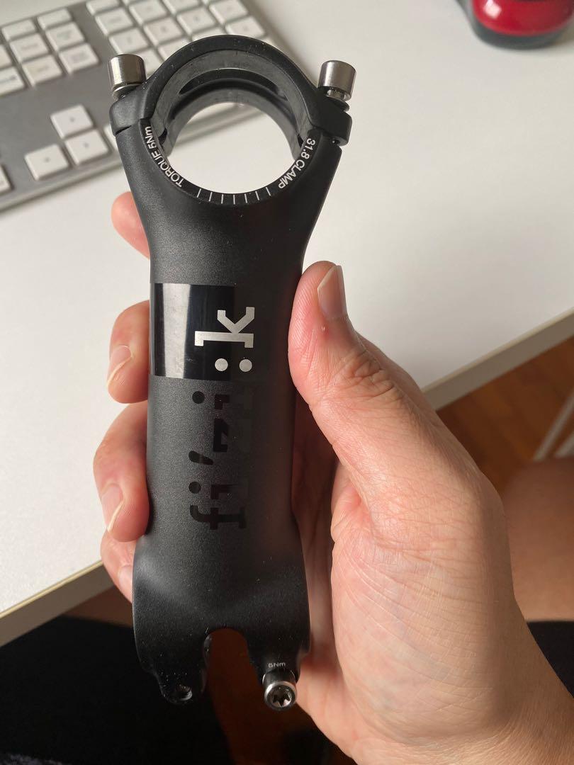 Fizik carbon stem store