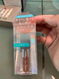 （分類：）位於 。 由 wcwc1617 提交（商品編號 1047603859，圖片 1）。簡介： 。