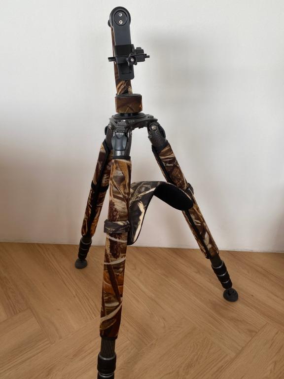 Gitzo 3543XLS Tripod, Photography, Camera Accessories, Tripods on Carousell