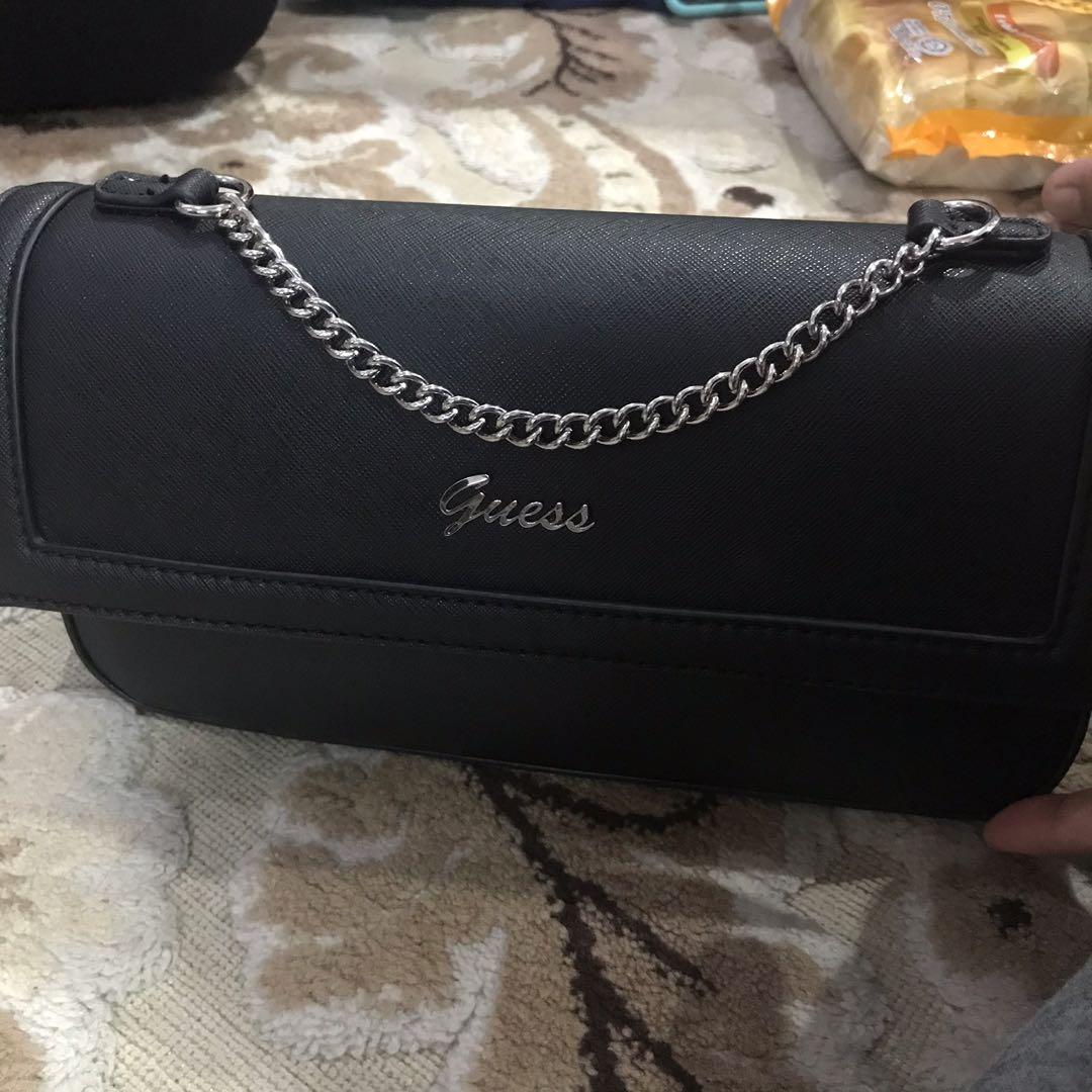 Guess sling bag 2020 online