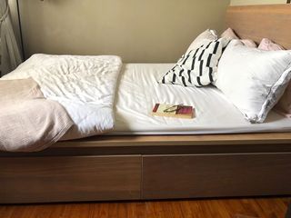 (Category: ) located in . Submitted by chic.and.cheap (Listing ID 1047601549, Image 1). Description: .