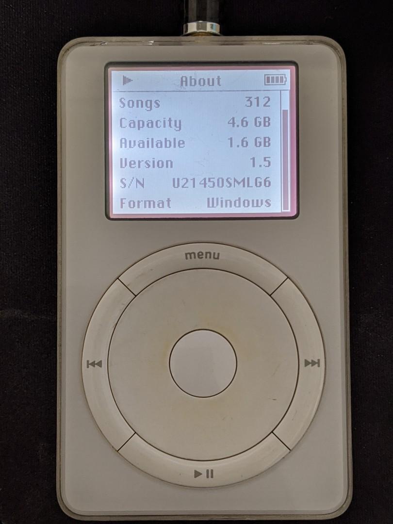 iPod 第一代(Scroll Wheel) 5GB, 音響器材, 可攜式音響設備- Carousell